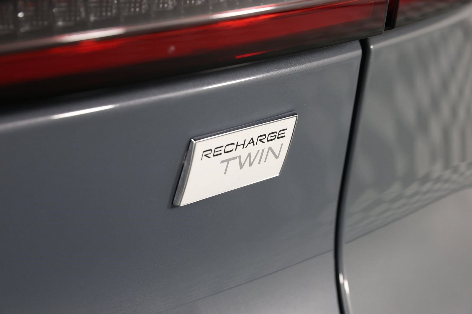 Certified 2023 Volvo C40 P8 Recharge Plus w/ Protection Package Premier AWD/4WD image 20