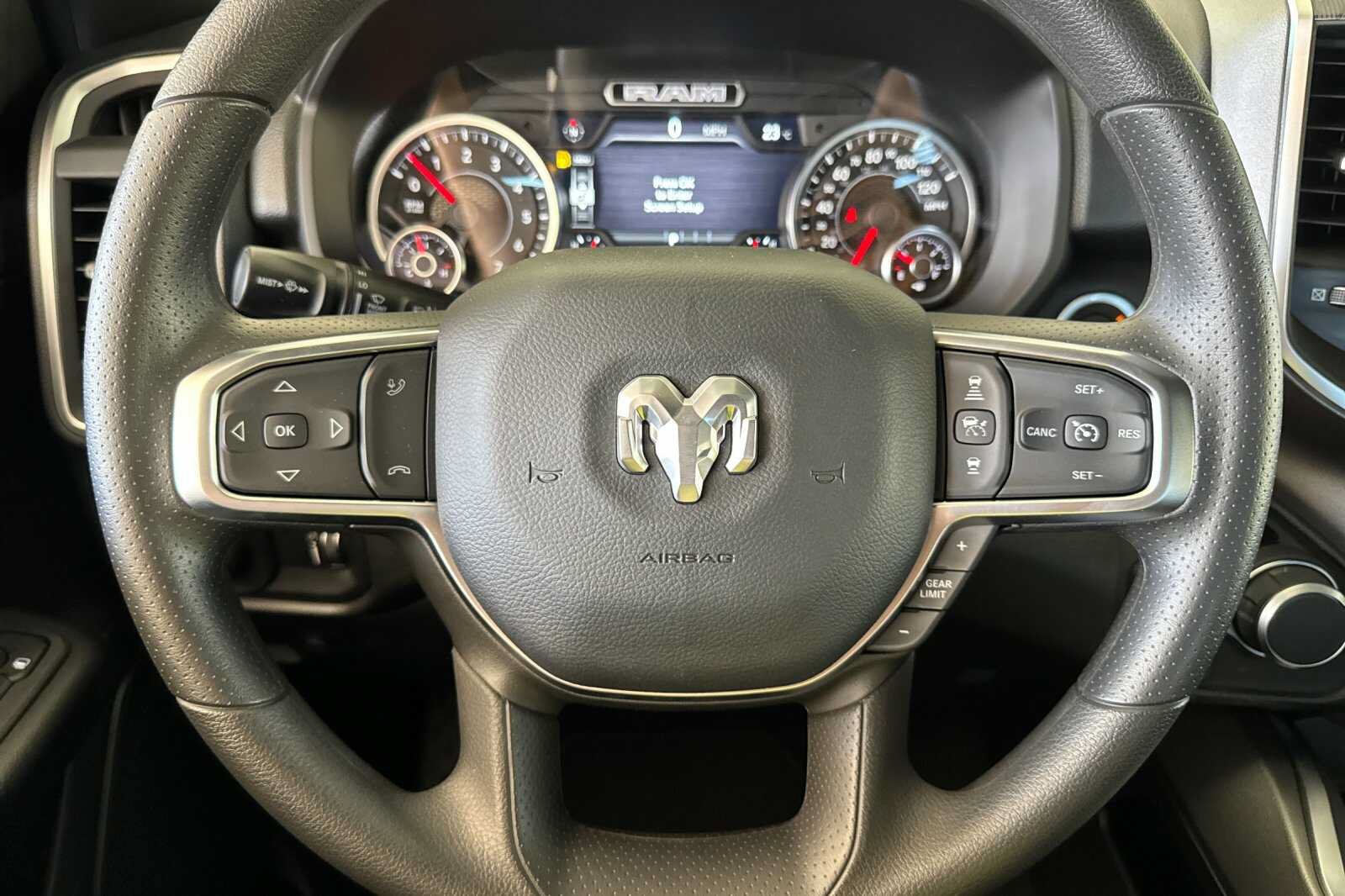 New 2026 RAM 1500 Express AWD/4WD image 19