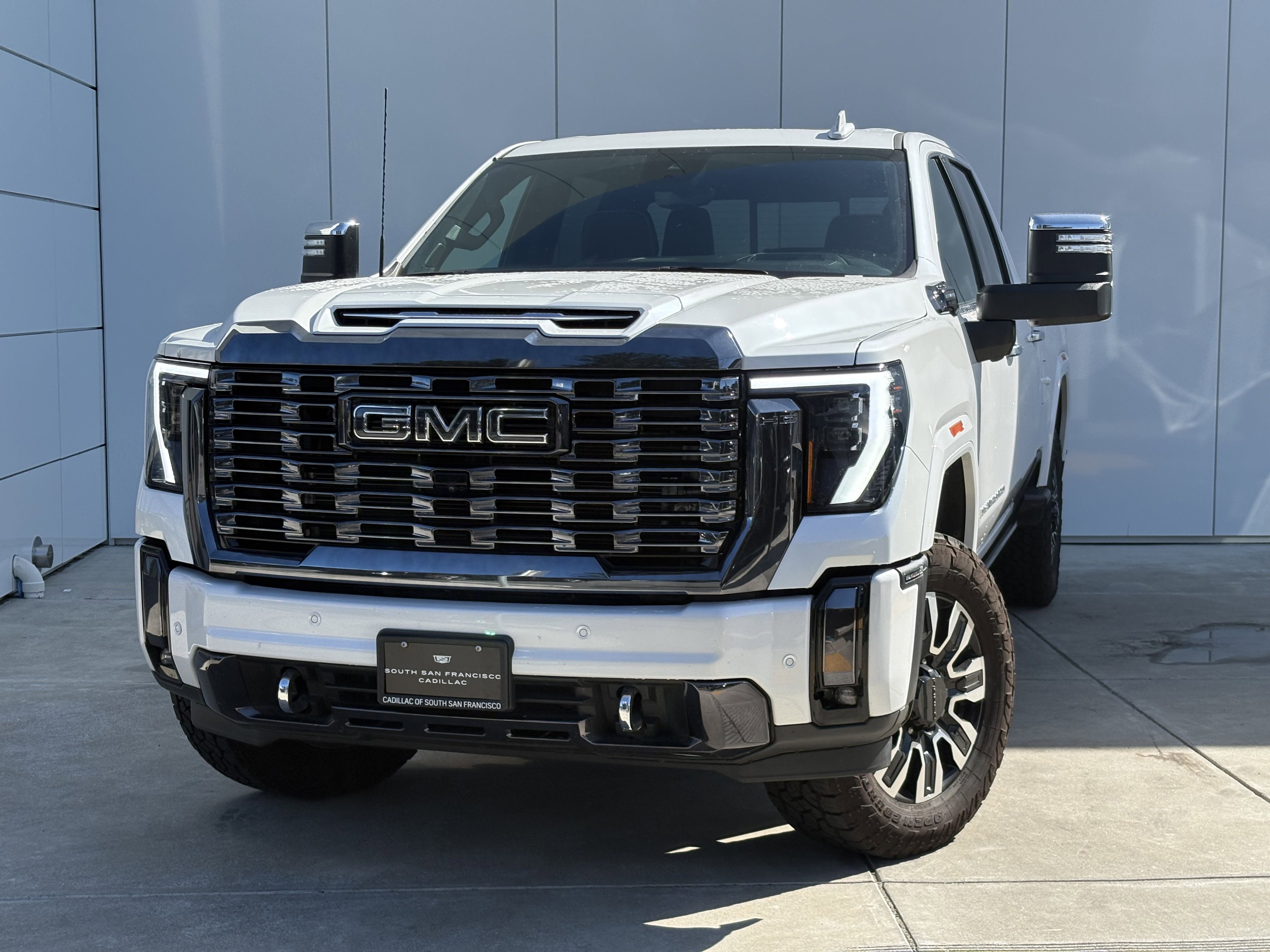 Used 2024 GMC Sierra 2500 Denali Ultimate w/ Max Trailering Package