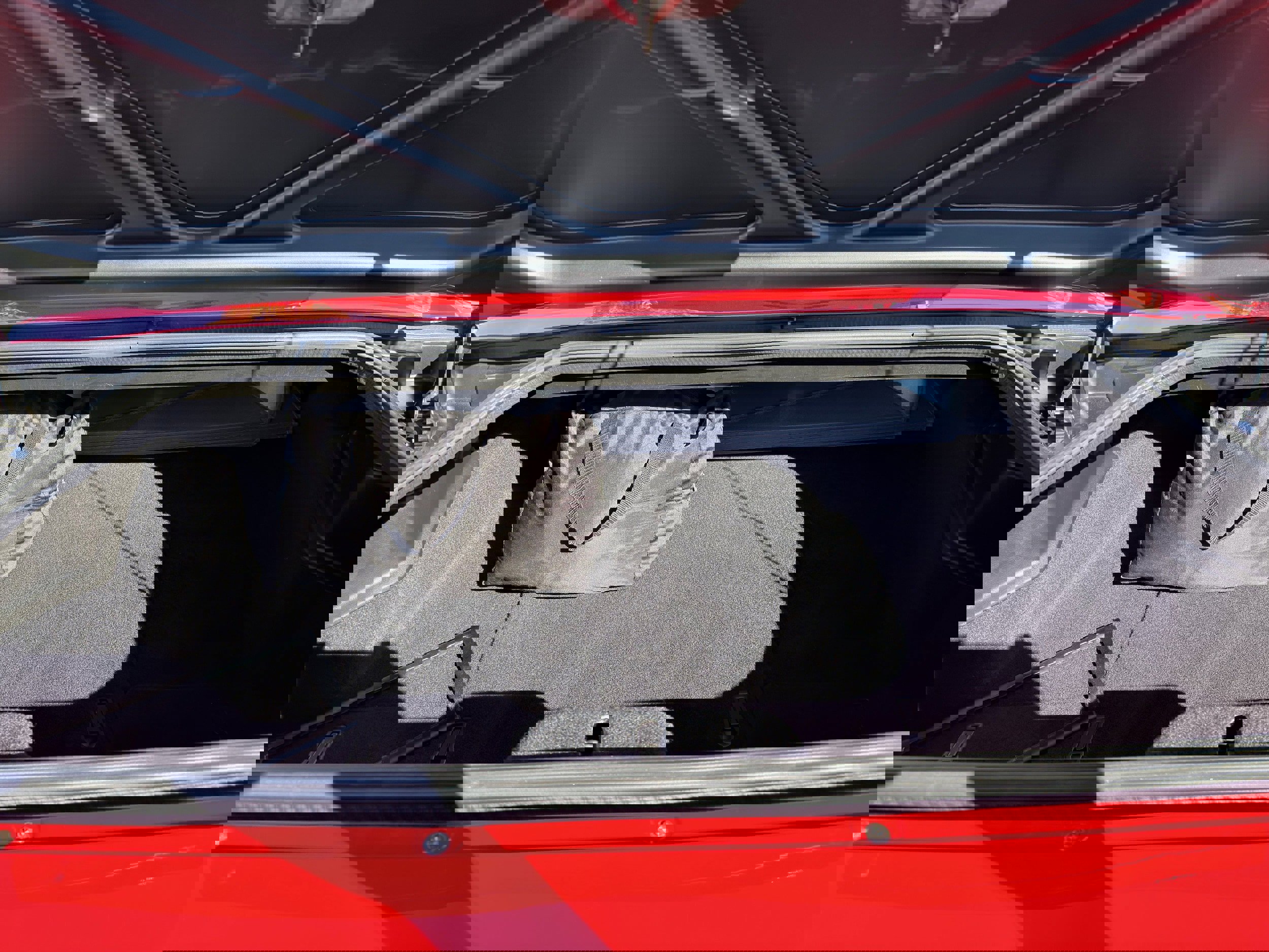 Used 2001 Chevrolet Corvette Convertible w/ Preferred Equipment Group2 image 13