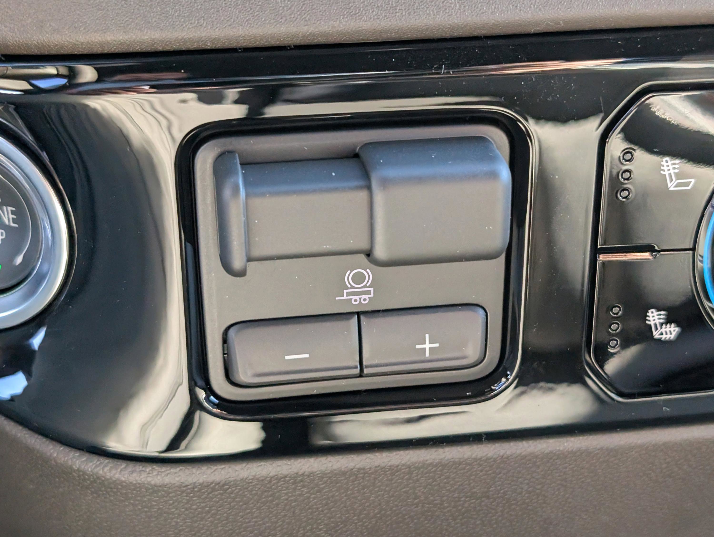 New 2026 GMC Sierra 1500 SLE image 28