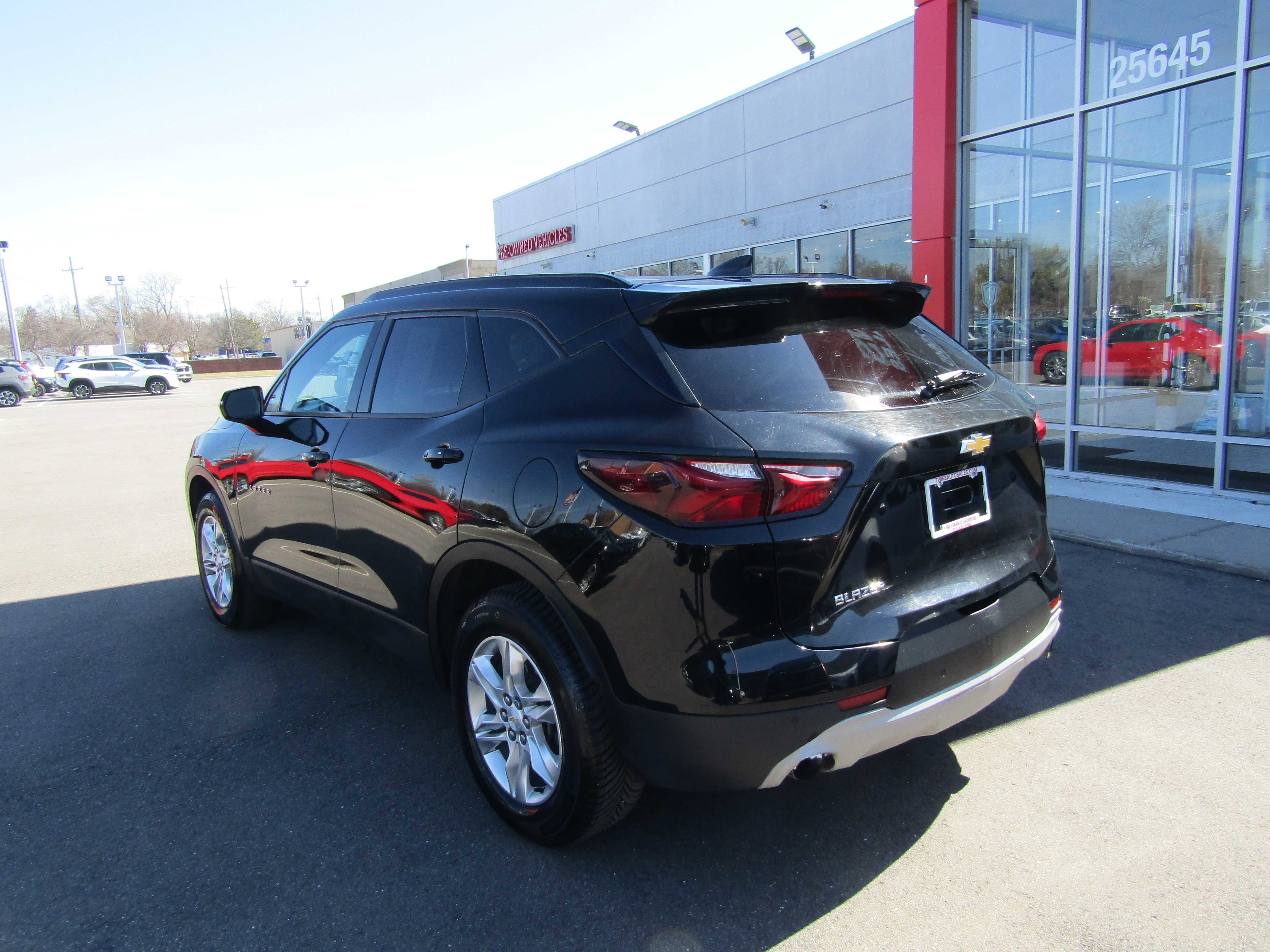 Used 2019 Chevrolet Blazer LT image 8