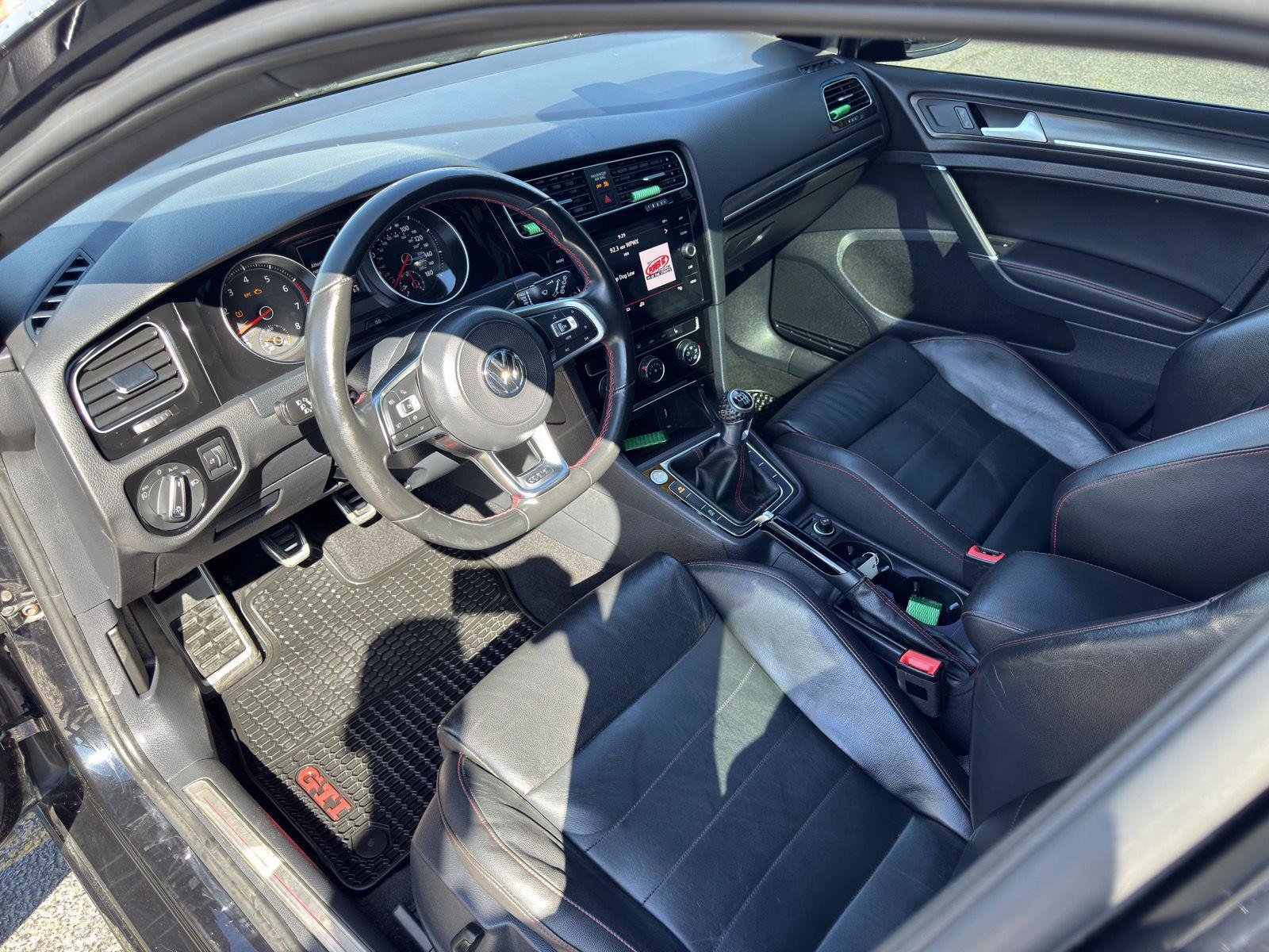 Used 2019 Volkswagen GTI S FWD image 22