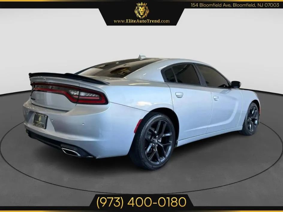Used 2022 Dodge Charger SXT w/ Blacktop Package image 6