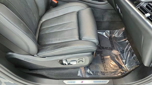 Used 2023 BMW X7 M60i w/ Executive Package image 23