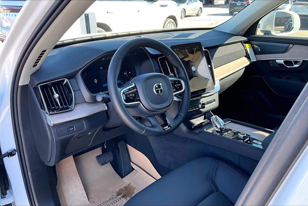 New 2026 Volvo XC90 B6 Plus AWD/4WD image 21