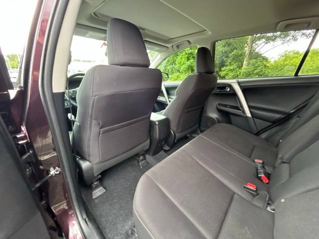 Used 2017 Toyota RAV4 XLE w/ All Weather Liner Package AWD/4WD image 28