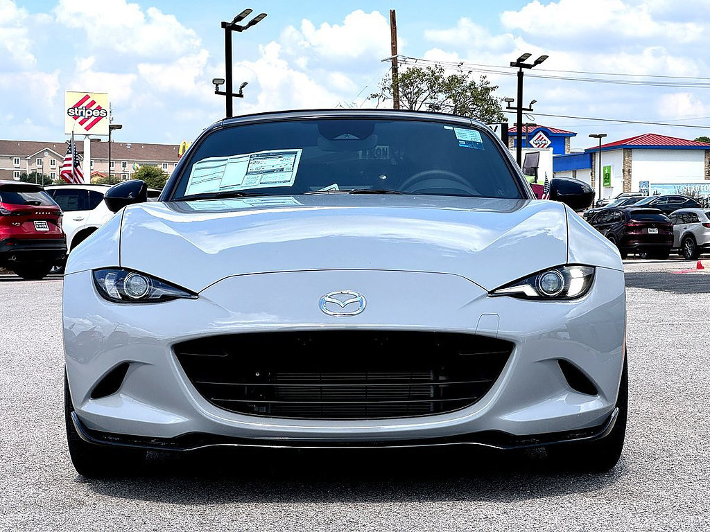 New 2026 MAZDA MX-5 Miata Club w/ Brembo/BBS/Recaro Package RWD image 3