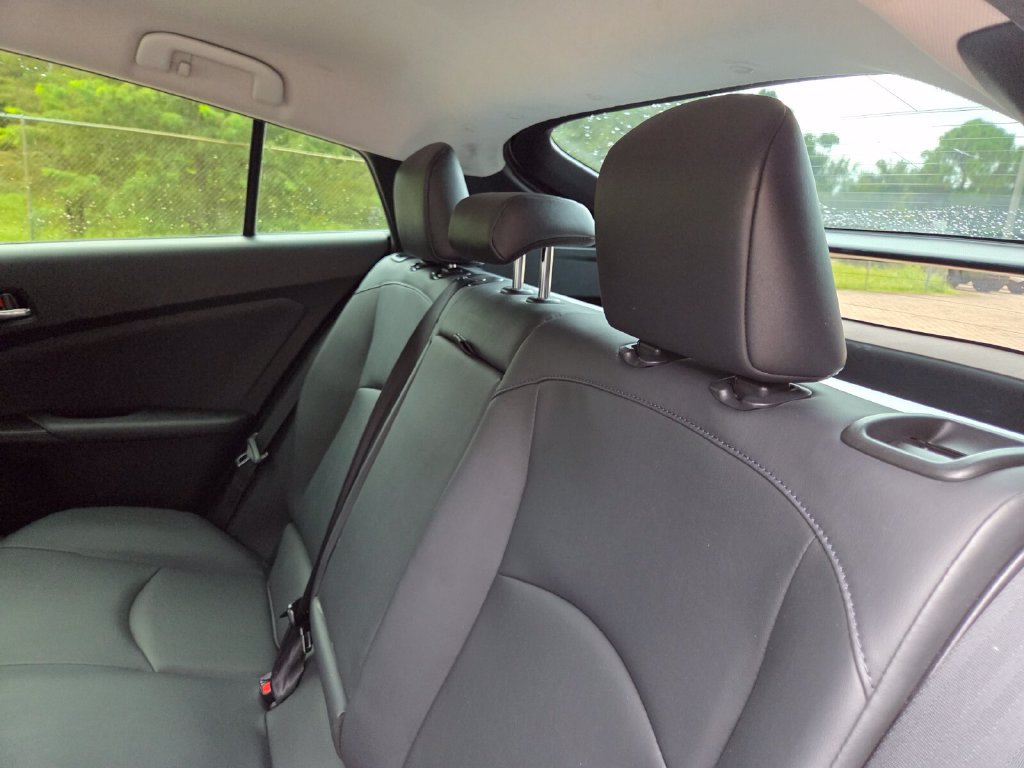 Used 2021 Toyota Prius FWD image 20