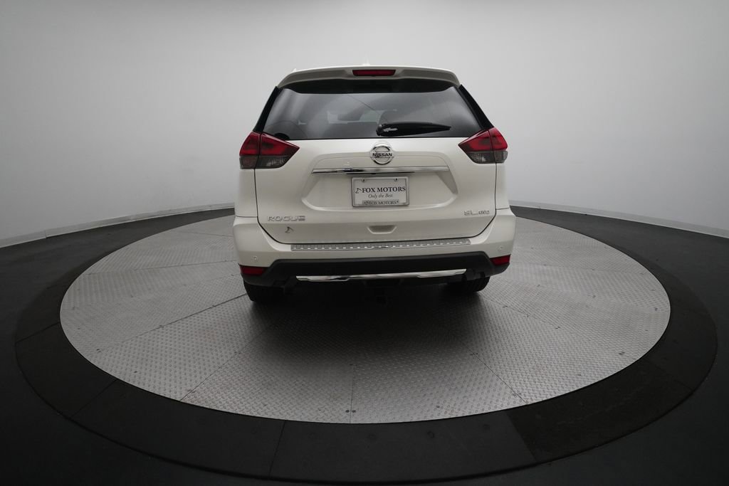 Used 2020 Nissan Rogue SL image 26