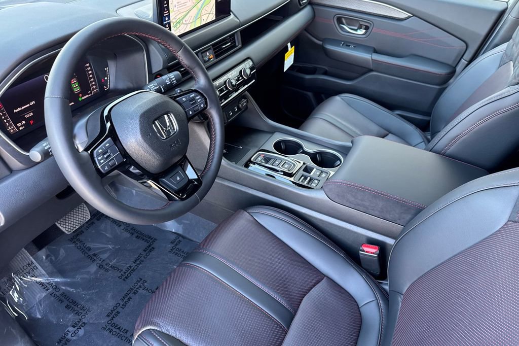 New 2026 Honda Pilot Black Edition image 10
