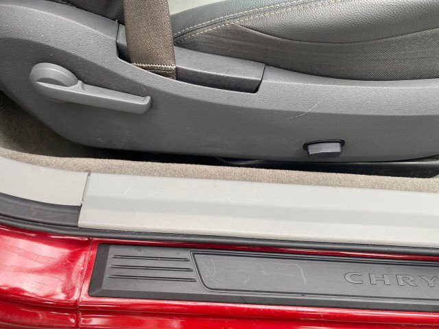 Used 2008 Chrysler Sebring Touring w/ Special Touring Group image 94