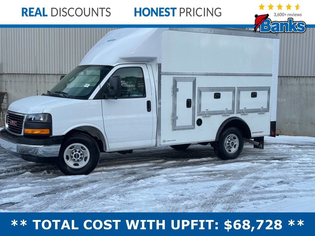 New 2026 GMC Savana 3500 w/ Driver Convenience Package image 2