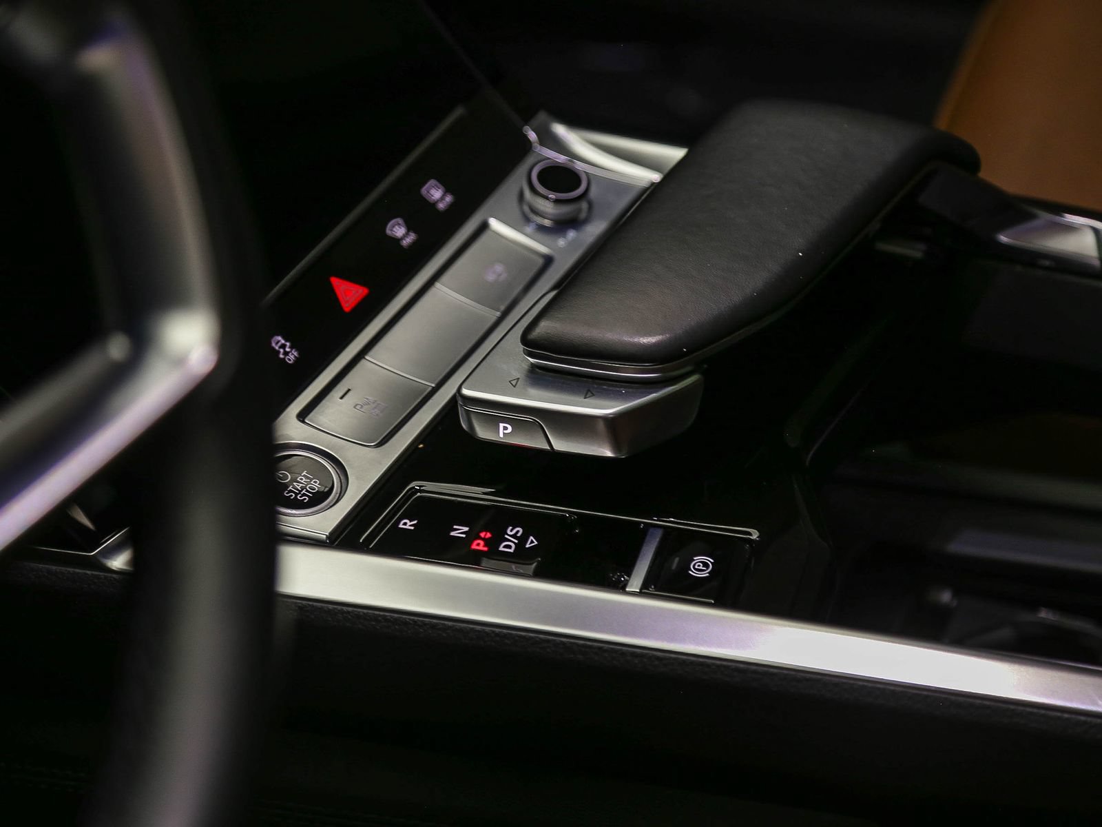 Certified 2022 Audi e-tron Premium Plus AWD/4WD image 21