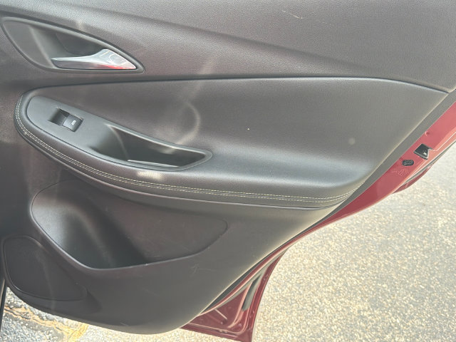 Used 2022 Buick Encore GX Preferred FWD image 17