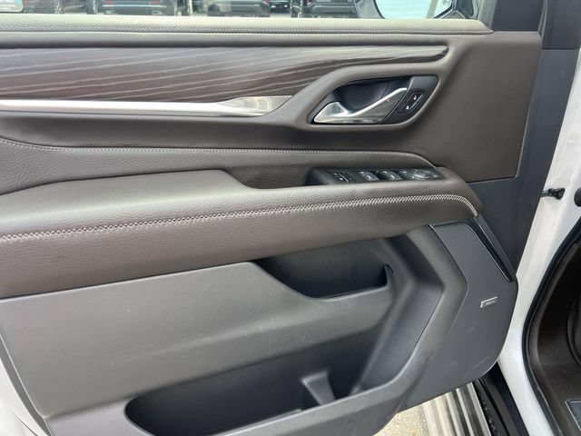 Used 2021 GMC Yukon Denali w/ Denali Premium Package AWD/4WD image 19