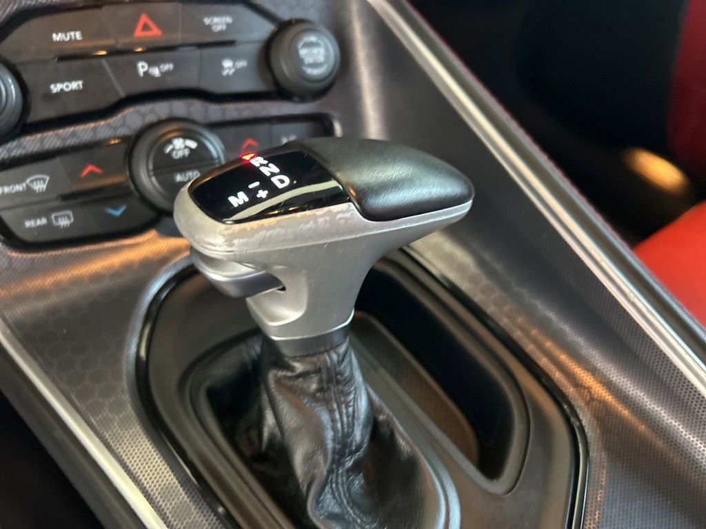 Used 2018 Dodge Challenger SXT Plus image 8