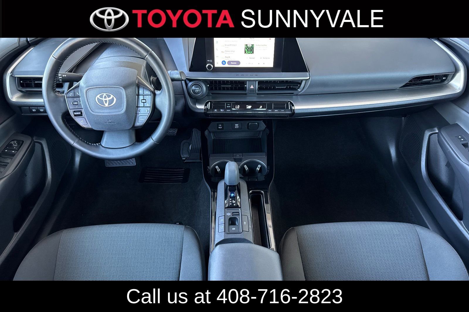Used 2025 Toyota Prius LE image 4