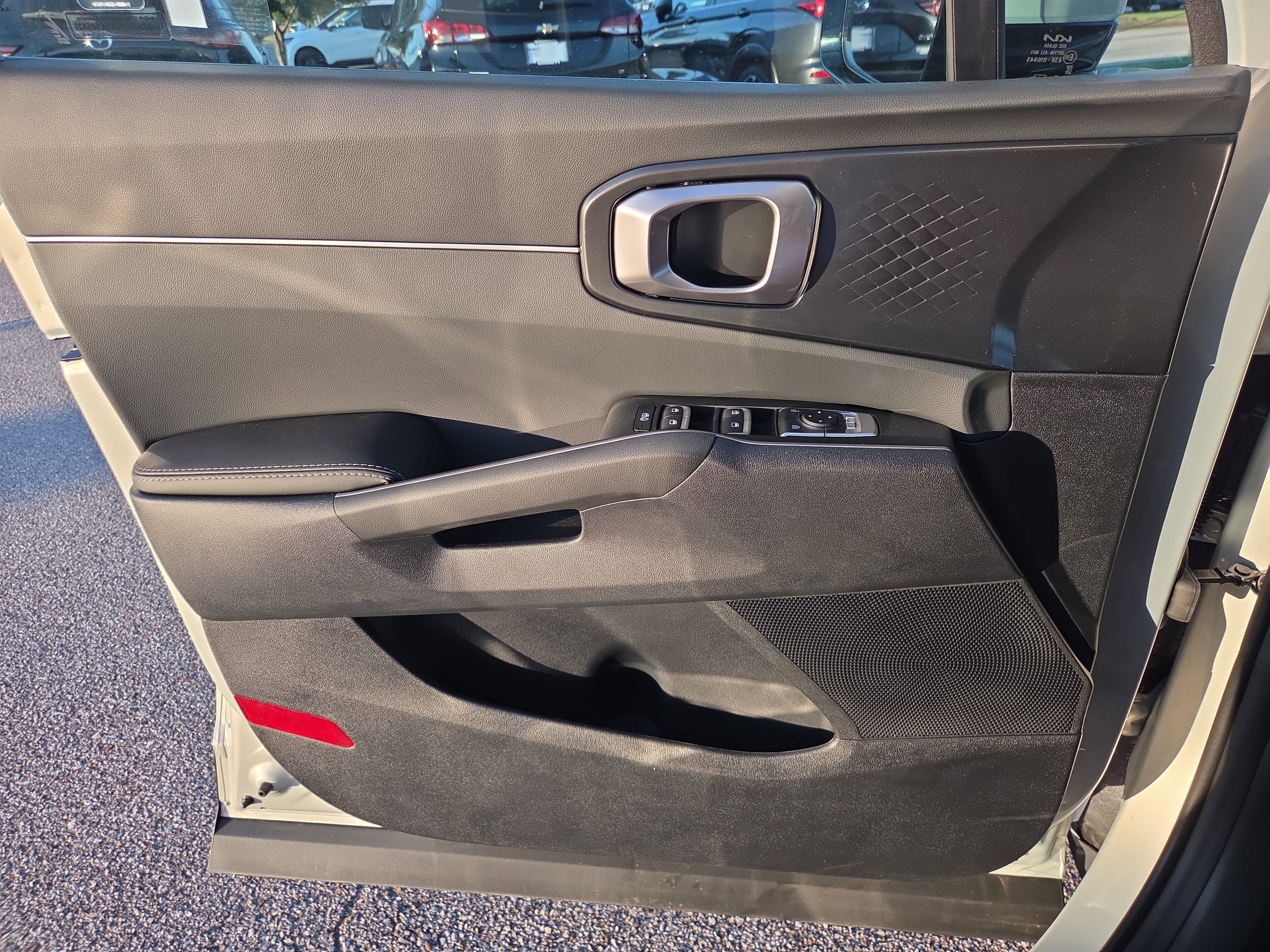 New 2026 Kia Sorento LX image 9