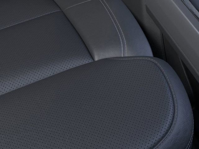 New 2026 Ford F250 Lariat w/ Black Appearance Package image 16