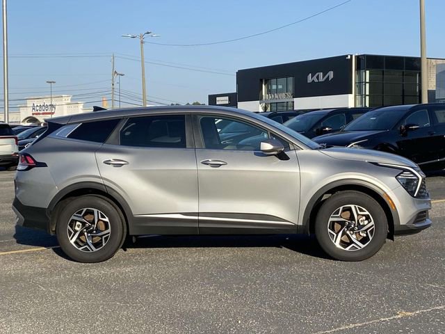 New 2024 Kia Sportage LX AWD/4WD image 2