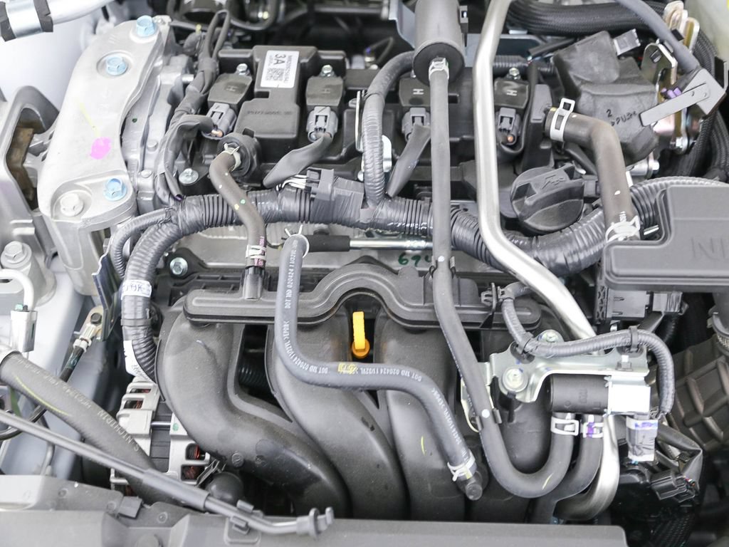 New 2025 Nissan Sentra SR w/ SR Premium Package FWD image 8