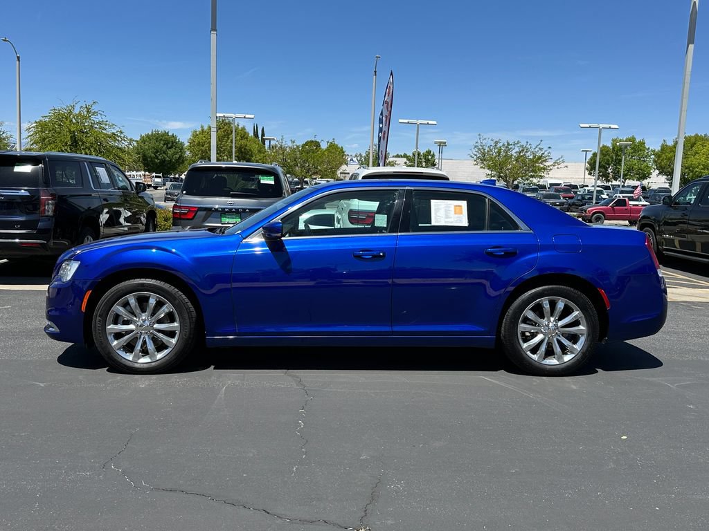 Certified 2021 Chrysler 300 Touring L AWD/4WD image 5
