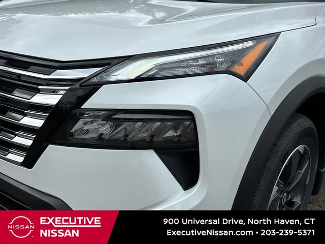 New 2026 Nissan Rogue SV image 7