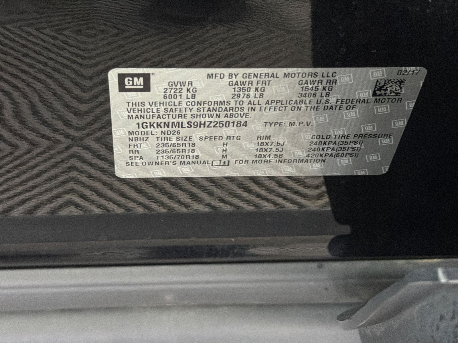 Used 2017 GMC Acadia SLT FWD image 30