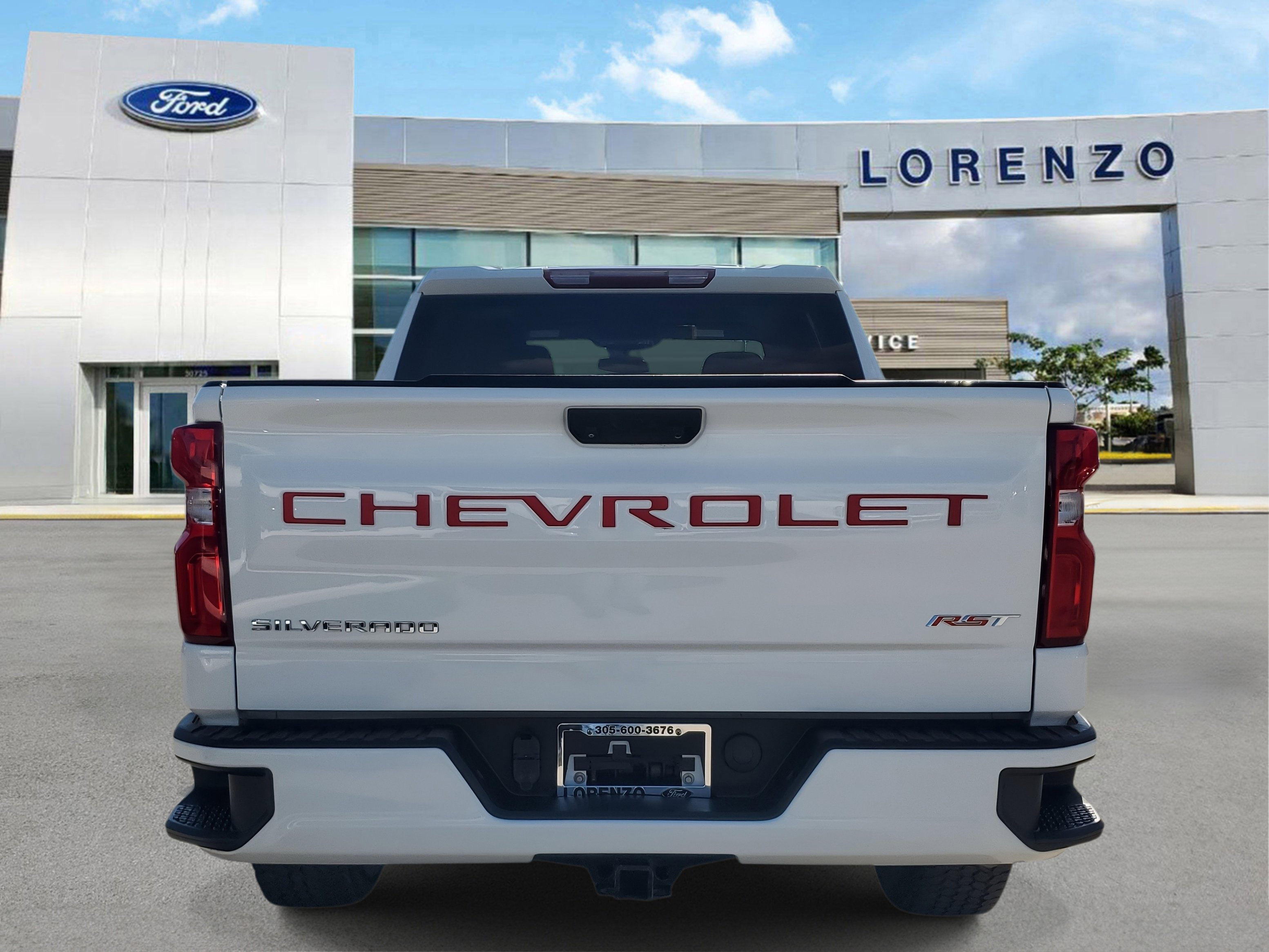 Used 2022 Chevrolet Silverado 1500 RST image 6