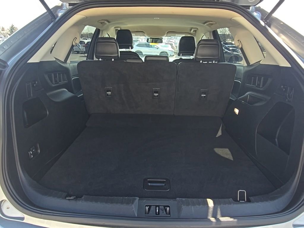 Used 2022 Ford Edge SEL image 27