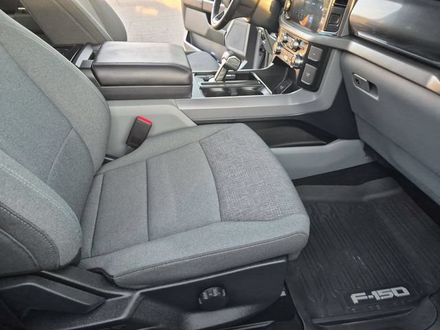 Used 2024 Ford F150 Lightning XLT AWD/4WD image 34