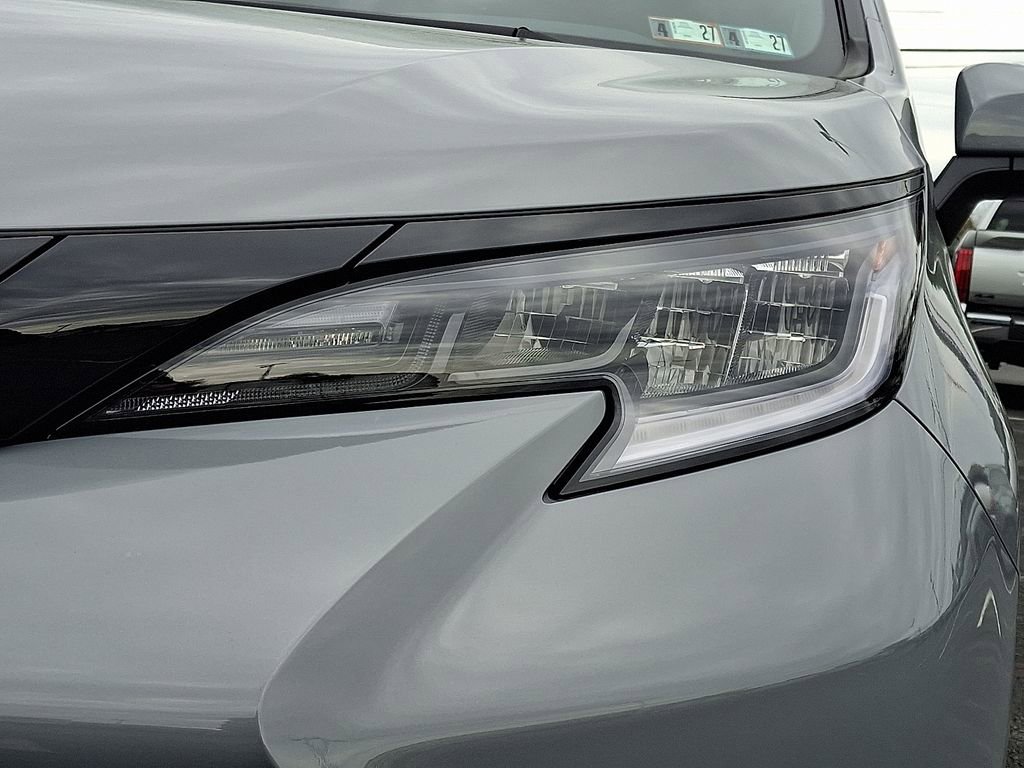 New 2026 Toyota Sienna XLE Woodland Edition AWD/4WD image 20
