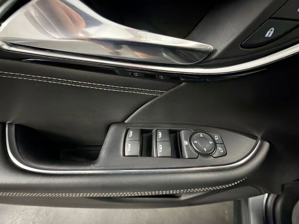 Used 2022 Buick Envision Preferred image 21