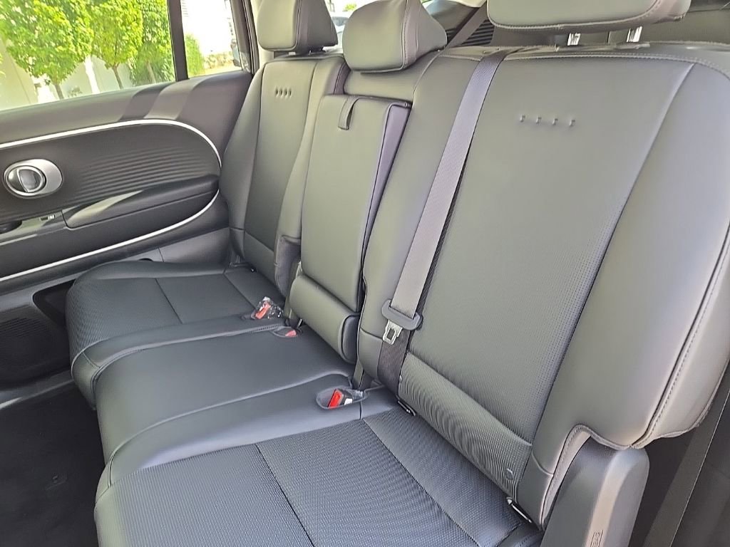 New 2026 Hyundai Ioniq 9 SEL image 26