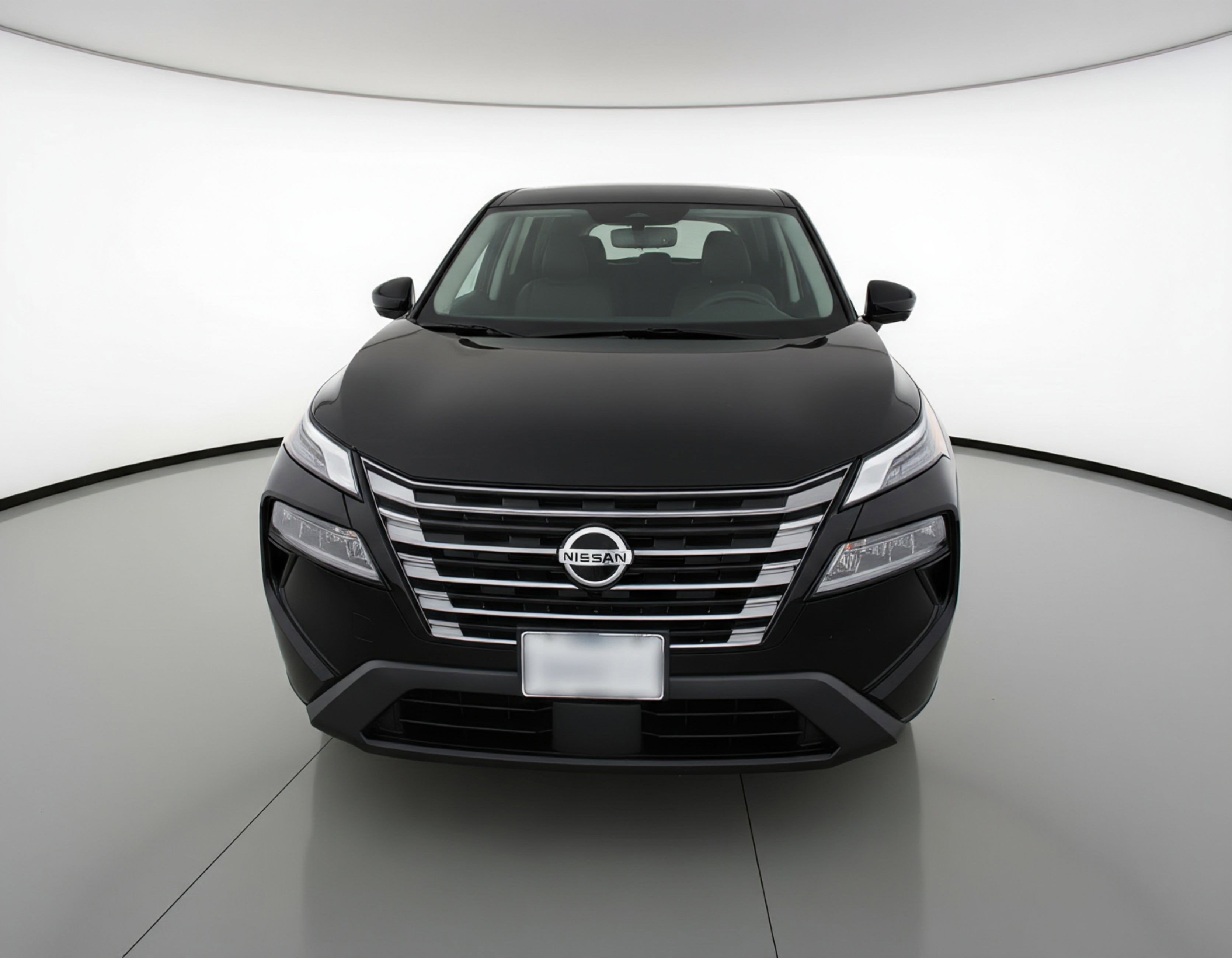 Used 2025 Nissan Rogue SV image 2