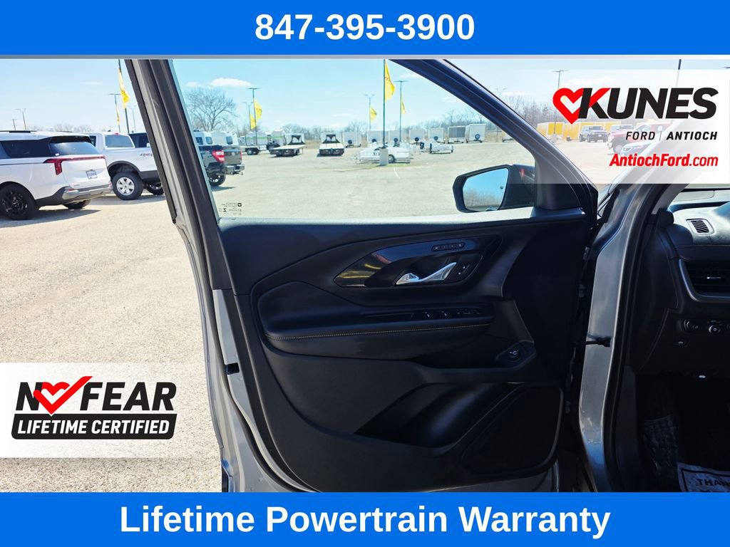 Used 2023 GMC Terrain AT4 image 13