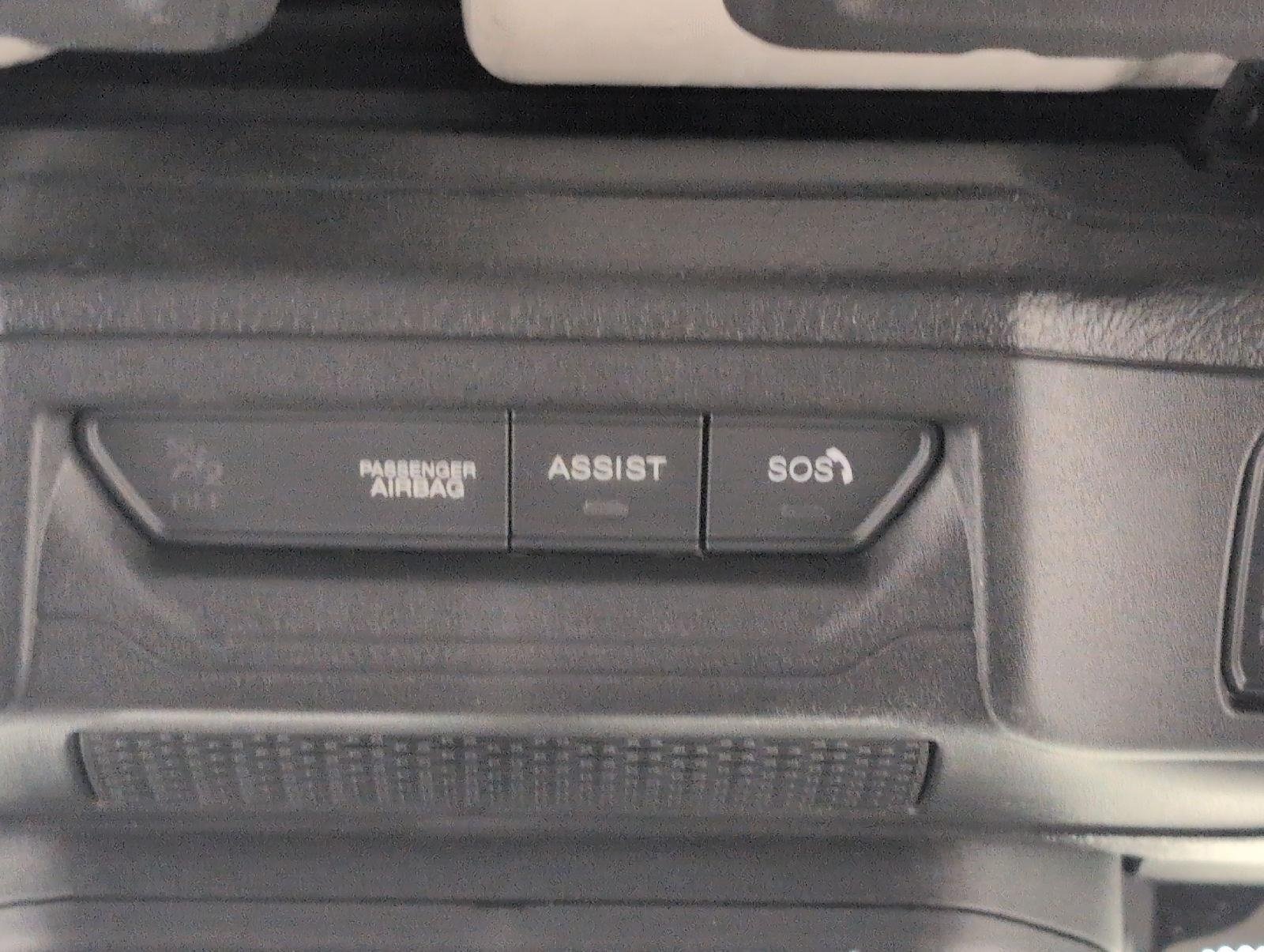 Used 2025 Jeep Wrangler Sport AWD/4WD image 10