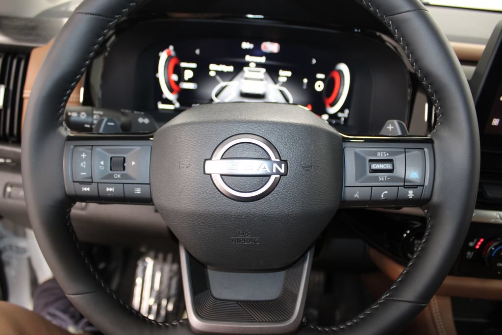Used 2026 Nissan Pathfinder Platinum AWD/4WD image 37