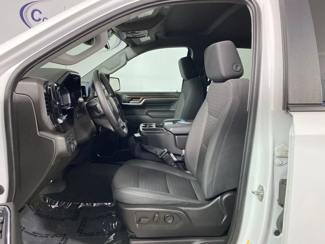 Used 2023 Chevrolet Silverado 1500 LT AWD/4WD image 10