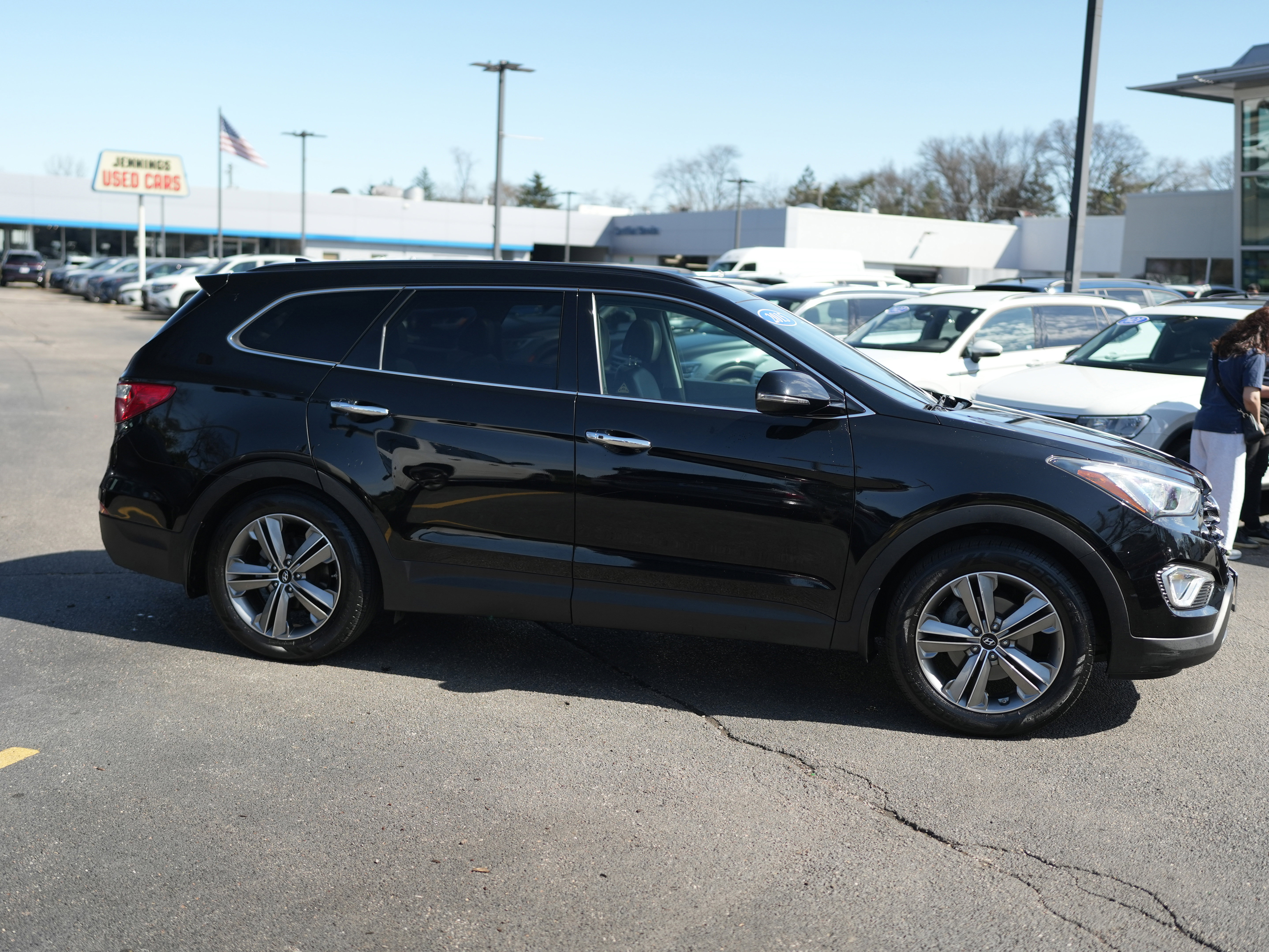 Used 2015 Hyundai Santa Fe Limited w/ Option Group 04 AWD/4WD image 9