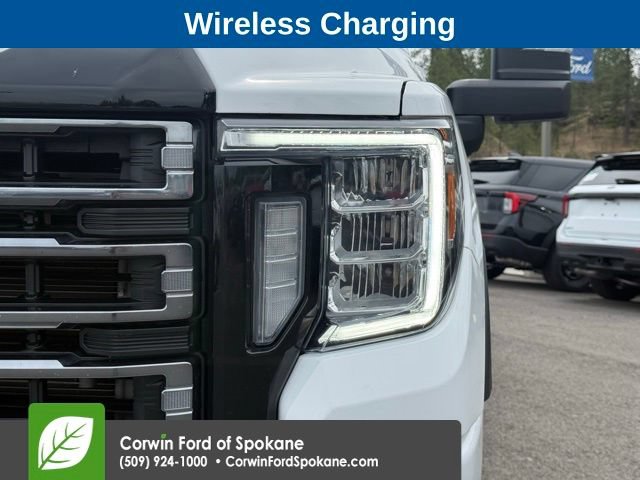Used 2023 GMC Sierra 3500 AT4 w/ AT4 Preferred Package AWD/4WD image 8