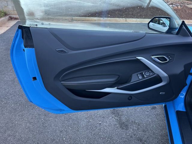 Used 2022 Chevrolet Camaro LT w/ RS Package image 11