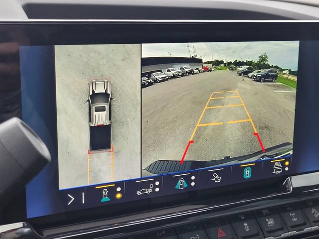 Used 2026 Chevrolet Silverado 2500 ZR2 w/ LPO, Dark Essentials Package AWD/4WD image 19