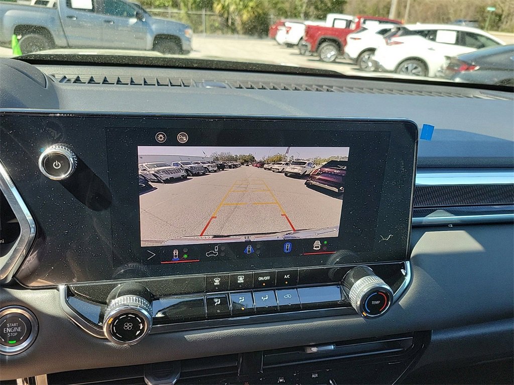 New 2025 GMC Canyon Elevation w/ Technology Package image 20