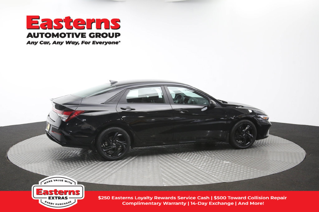 Used 2026 Hyundai Elantra Sport FWD image 40