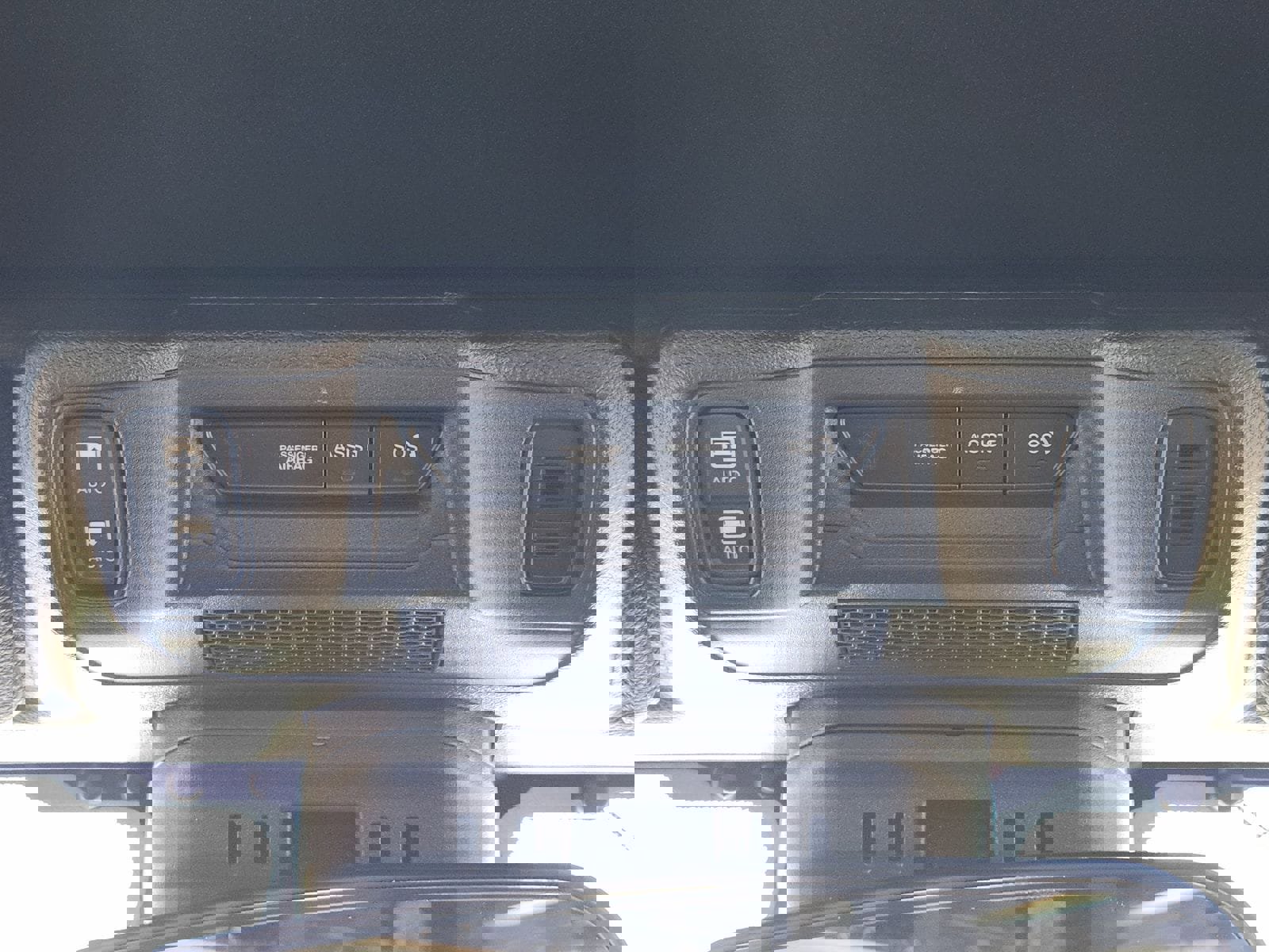 New 2026 Jeep Wrangler Unlimited Sport image 33