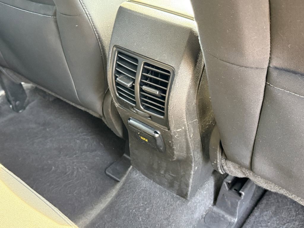 Used 2014 Ford Escape SE w/ Equipment Group 201A FWD image 21