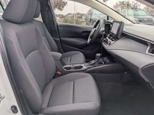 Used 2023 Toyota Corolla LE image 29