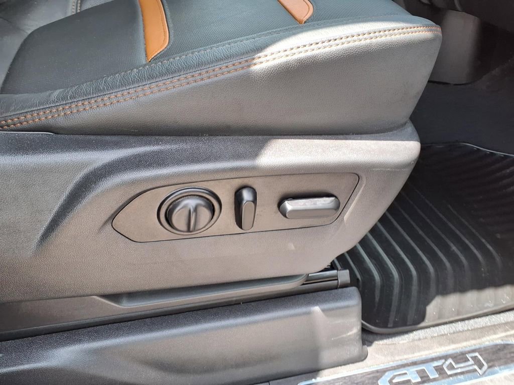 Used 2020 GMC Sierra 1500 AT4 image 14